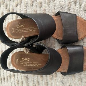 TOMS sandals